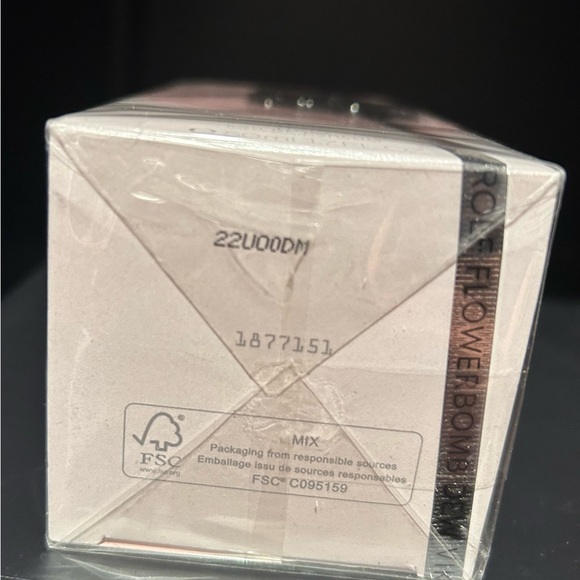 Victor & Rolf flower bomb dew 50 ml/ 1.69 oz - Picture 3 of 3